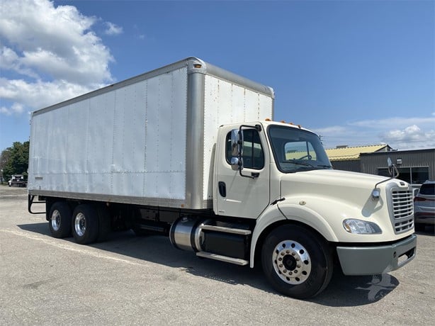 FREIGHTLINER BUSINESS CLASS 1